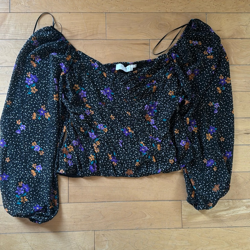 Floral Astr blouse brand new with tags
